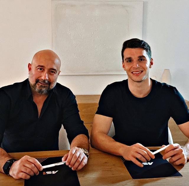 意甲新星杜维卡斯：从希腊小将到欧冠区尖刀