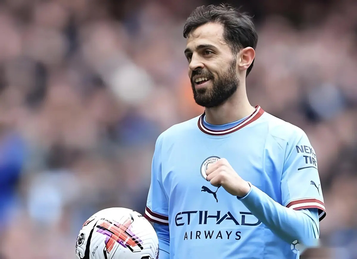 B席转会迷雾重重：巴萨态度成谜，尤文或成替代