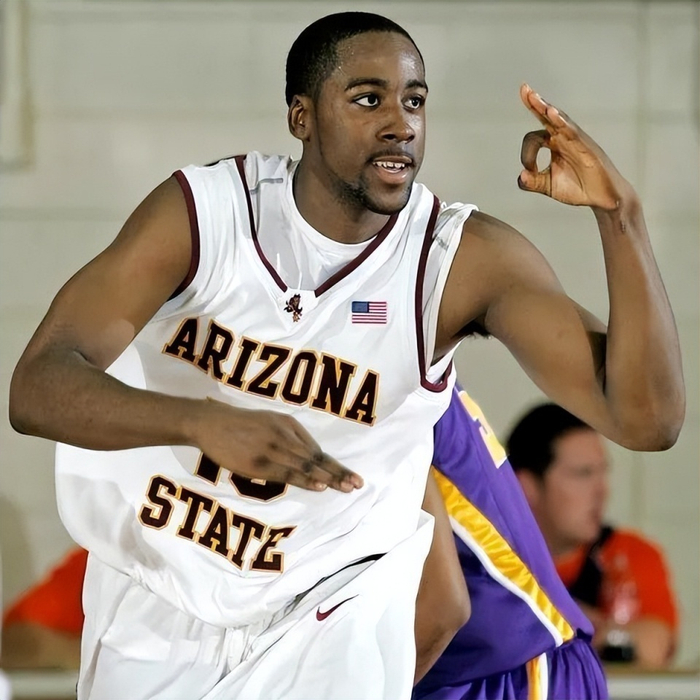 哈登大胡子成商业合约核心，合同条款绑定形象