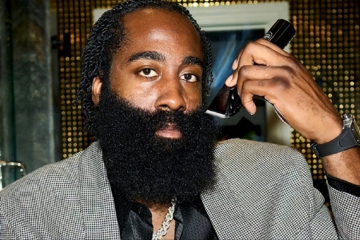 哈登大胡子成商业合约核心，合同条款绑定形象