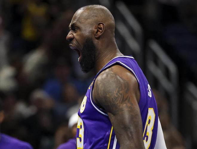 詹姆斯狂砍28+12+6！湖人横扫太阳锁定西部前四