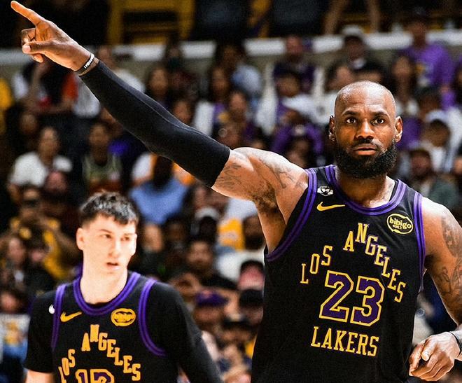 詹姆斯狂砍28+12+6！湖人横扫太阳锁定西部前四