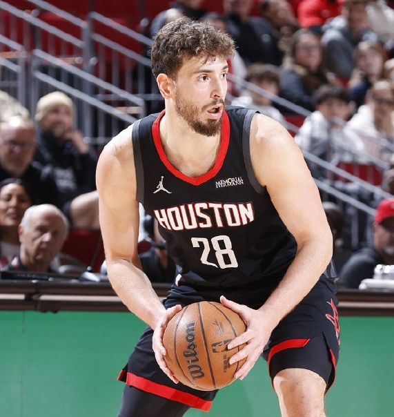 火箭遭遇季后赛两连败 麦迪直指申京表现低迷杜